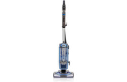Shark - NV680UK Powered Lift-Away Vacuum Cleaner